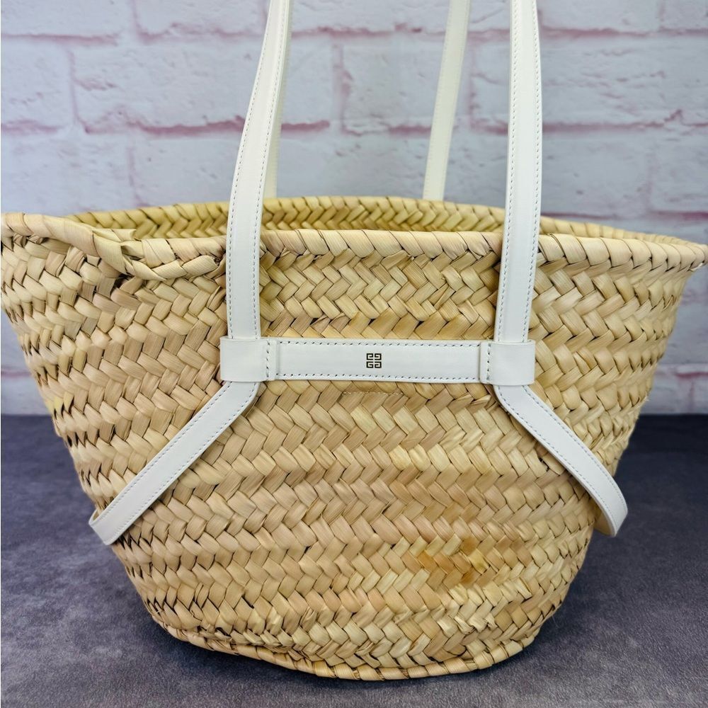 Givenchy Raffia Straw Beige White Women Bucket Summer Bag - Picture 3 of 12